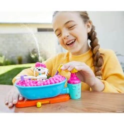 Disney 101 Dalmatian Street Brush & Bubble Playset Dolly Dog Figure -XS Stock Shop GRAGBM47 5871 9633 3 opt 90169.1605195204.1100.1100