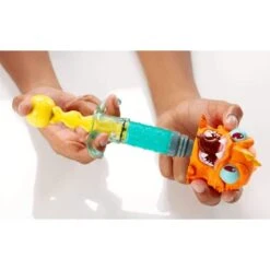 Zorbeez Monster Oozers Crush Fill Squeeze Fun Toy Age 5+ -XS Stock Shop HEA44027 B 1600 3 41955.1568990819.1100.1100