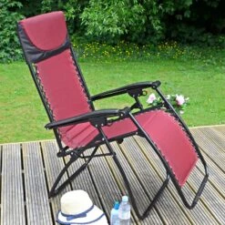 Garden Recliner Chair Zero Gravity Reclining Relaxer Padded Seat In Red