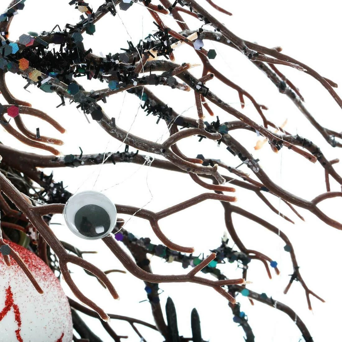 15" Glittery Eyeballs Halloween Wreath Hanging Decoration 4 15" Glittery Eyeballs Halloween Wreath Hanging Decoration - Image 4