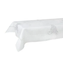 Christmas Tree Fabric Tablecloths / Napkins Xmas Decoration -XS Stock Shop b416660f b8c6 4cce 9e2a 0fad2e7b430e